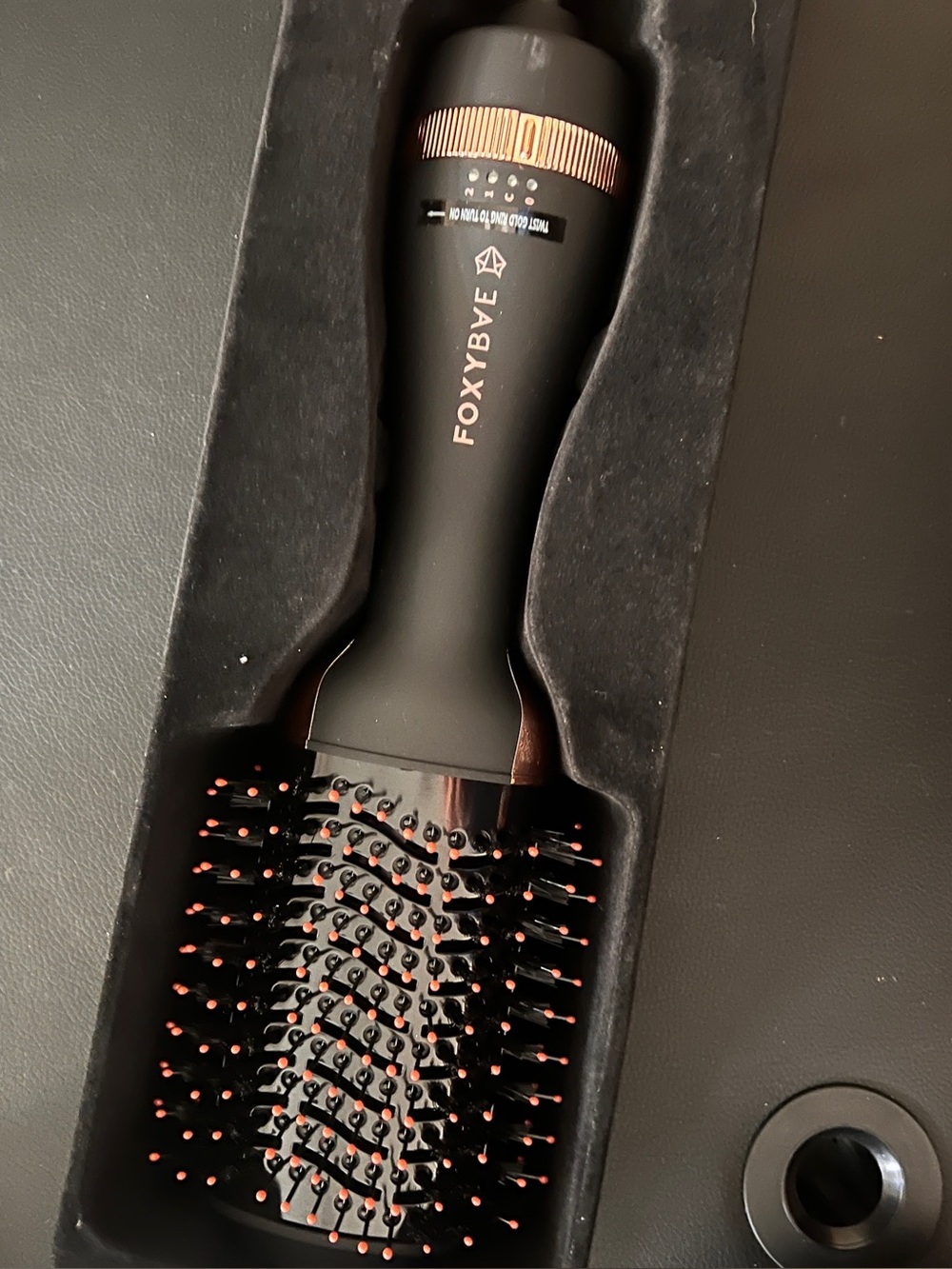 Foxxbye blow dry brush NIB